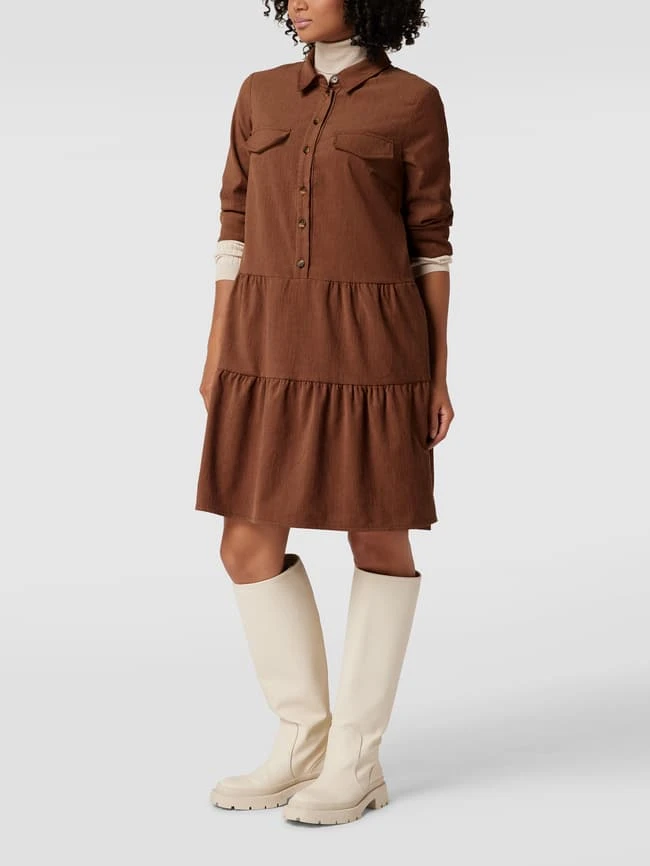 Betty Barclay Knielanges Kleid In Cord-Optik - Mittelbraun 1 Betty Barclay Knielanges Kleid In Cord-Optik - Mittelbraun