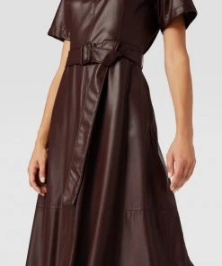 HUGO Midikleid In Leder-Optik Modell 'Kallea' - Mittelbraun 7 HUGO Midikleid In Leder-Optik Modell 'Kallea' - Mittelbraun -Vera Wang Shop 60r5cihl9p342i9m8l1koiak6kqkala76p7kciag6h652ihg6grl8ihna8rl6cq38h84sg9h6cq4ijpl94o3gd9j64qj8cpp6hj64ohk60rj8e3565gm6cj1chgjgp1k6dgj0p8