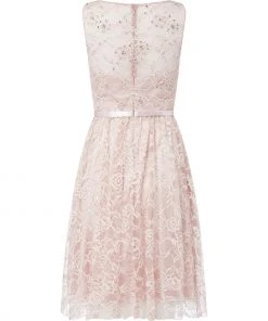 Luxuar Cocktailkleid Aus Floraler Spitze - Rosa -Vera Wang Shop 694kkcpj693jckiba98j8ha589a5aia66d4l2h1o6lb5cjiaa5848h2894qkqda26orkgc2m84p4kcq398o6cdr46cp3gphp6hhm8e1k71hmco9i6hh3icpkc5j3goj364ojic0