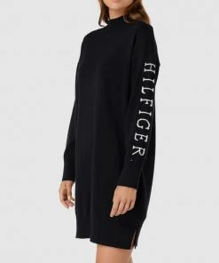 Tommy Hilfiger Minikleid Mit Label-Details - Marineblau -Vera Wang Shop 6cq4ql9g9d456ga78ookehic913j0h24acokok2l6h73ejpn6d4j8iii9laj2ealags5ahij74r30h1l74o32dr468q3cob36crjge1k70p6ce1n6osjcc1gcosj4dhjc9i36p8