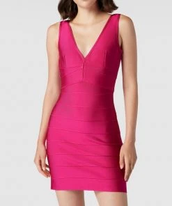 Vera Wang Bride Cocktailkleid Mit Ziernähten Modell 'SARAH' - Fuchsia -Vera Wang Shop 6h238dho8p8l4ia7akskogq4ago56l1h8so44ha995650cqbah8jgl2m6h8kgh2i9kskqd2j6pakuiak94o3cphk69gmcp3370sj2chk6grj8e1mclgj2d33corm6dho68qj6d0