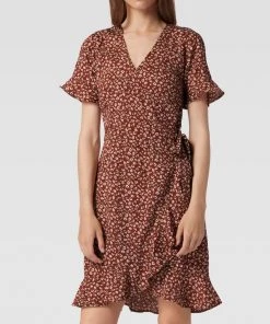 Only Knielanges Wickelkleid Mit Floralem Allover-Muster - Rostrot -Vera Wang Shop 6h74gca161b4eiic719jekak8h94ij1n6h43ad1k8p7lai9gap744gqk88r4ai9h9gql2jal9t8kmk1jal3j2phg70r32p1pc4rm6e9kccoj4ohmclj3ep9hcos6ae31c8q64e8