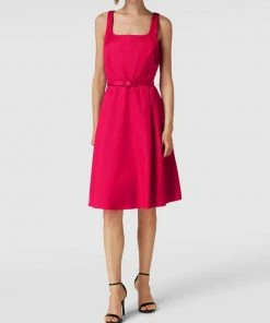 Vera Wang Shop 48 Lauren Ralph Lauren Cocktailkleid Mit Stoffgürtel Modell 'Havram' - Pink