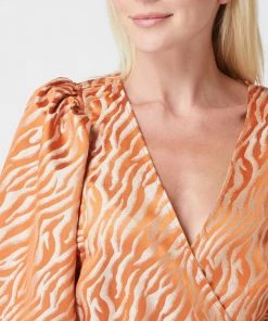 Minus Kleid Aus Brokat Modell 'Emmalia' - Orange -Vera Wang Shop 713kala58l64ae9h74s34ca864p3ila3aook8lil751j2ki2850kkk9l9p7kggai6sslcj9k71744hi2713j2e3664r38pj375ijcd1k6gq3eo9p6lj66o9kc8q38phj6hh36cg