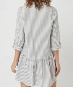 Only Blusenkleid Mit Streifenmuster Modell 'Ditte' - Schilf -Vera Wang Shop 71a46c296l35ahab9d2k8jilalak2d289t94sjhp9cpk2ipg6oq30ja1a1a38hpla0p4sgqe70p4qk2f6t3m4ohkc4sjaeb671i3iphk6gqm2e9lc8q6cdr36op3gdj66dhjgc8