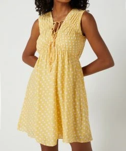 Mango Minikleid Mit Schleife - Gelb -Vera Wang Shop 71ak4cag8h2kadi27544mh1o8933akpj958l2d29acp4ah9m8grkud2jad73agpg9p9kuda8ad8lcc1g8go64cpgc4sj6o9ocko3gc1k6hj6ae9ocopj2oplc8s34e1o70o3ee8