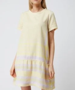 SUMMERY Copenhagen Kleid Mit Kufiya-Muster - Hellgelb -Vera Wang Shop 84o4gi28753koeak89a4qdhh610lal9m9oo42jhga164okpk8p43aji28t54iia68h6jgea69d1kgcah653j2cho60p3gchm6ph66dhk6cpm2ob3c9h6cphjc9h36eb264p3gdo