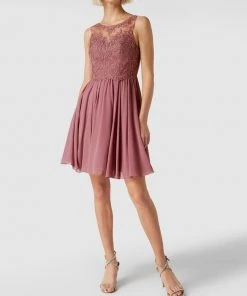 Laona Cocktailkleid Mit Floralen Stickereien Und Ziersteinen - Altrosa