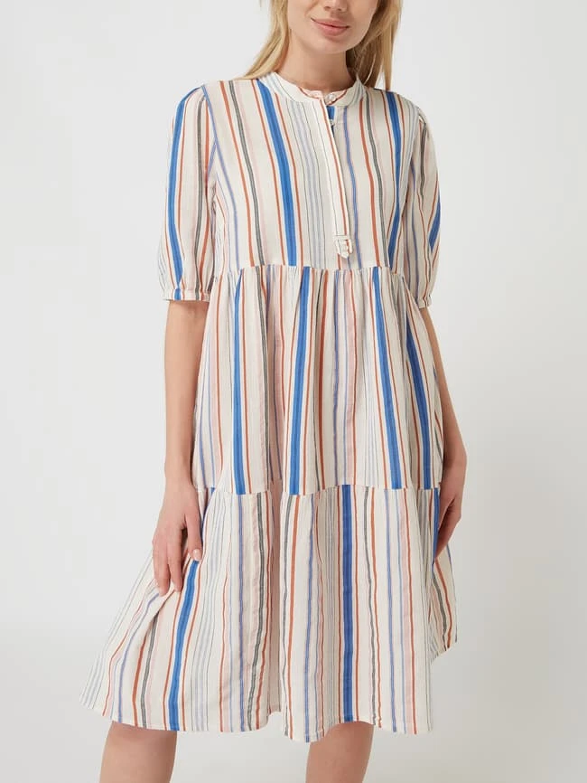 Fransa Kleid Im Stufen-Look Modell 'Fanadja' - Offwhite 4 Fransa Kleid Im Stufen-Look Modell 'Fanadja' - Offwhite – Bild 4