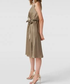 Lauren Ralph Lauren Knielanges Cocktailkleid Mit Taillengurt - Lindgrün -Vera Wang Shop 8t7jgka98h1l8ji889732laiad5kul2g8t6k8l279cp4ad9l8gr34li771b38ea49os3ee2568o4ceae753jae1kckomap9i68p3ee9kccqjge3370qmcob26kp64ob3ccpjco8