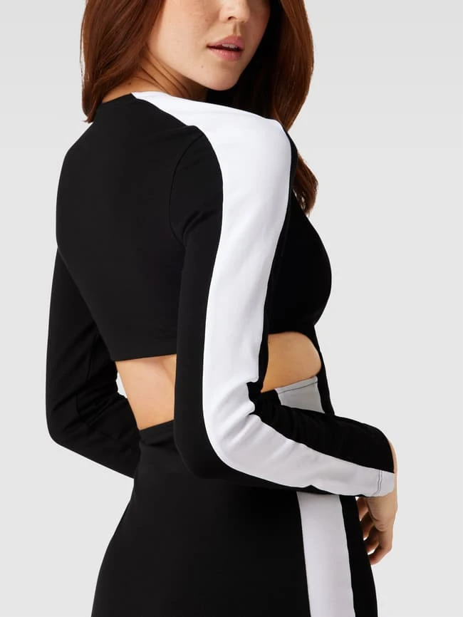 Puma Sweatkleid Mit Cut Out - Schwarz 3 Puma Sweatkleid Mit Cut Out - Schwarz – Bild 3