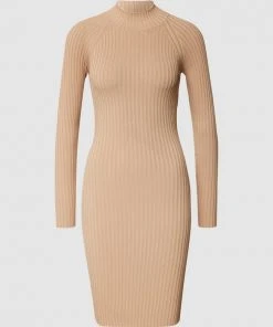 Guess Knielanges Kleid In Ripp-Optik - Sand 6 Guess Knielanges Kleid In Ripp-Optik - Sand -Vera Wang Shop 9ssj2d2g98o4ii9m754l4k9m6lak6hqmapakcdpla4o4ici394r38hibako4iha9a594oihi8gq50lhg6so3echgc8sjae1m71i38phkcorm6e9n6sq6cdb6c4q3gd1mc4p3cc0