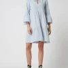 SUMMERY Copenhagen Kleid Mit Kufiya-Muster Modell 'Zoe' - Hellblau