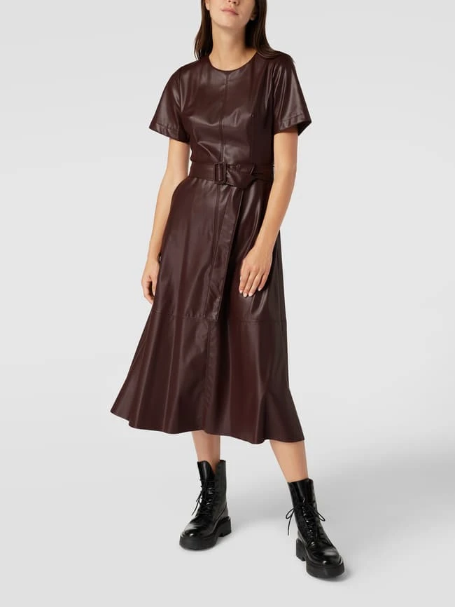 HUGO Midikleid In Leder-Optik Modell 'Kallea' - Mittelbraun 1 HUGO Midikleid In Leder-Optik Modell 'Kallea' - Mittelbraun