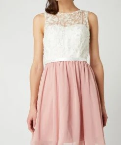 Laona Cocktailkleid Mit Floralen Stickereien - Mauve -Vera Wang Shop ad94iea46d4k4d9g6t1jehil8p9k2h1g94sksga3a4r42iil99156j229d546ghiagrkqgae98q3elhg613m4phn6kq30pb171h64chk68smae9lc8q32p9i60sj8cb66ss3cd0