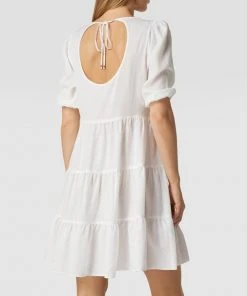 HUGO Minikleid In Stufen-Optik Modell 'Komiri' - Ecru -Vera Wang Shop al1jigqcap3kuiq69d43ghil6krj2kifakojie1lahb58lij6d4ksia29cokuka7ad0ksj1l6t946had64o34e1m6sq32d1g6kp36e9k6opjaoj66lgjec1o64sm8p9nc4sjgcg